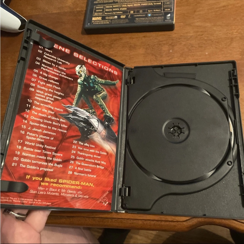 Spider-Man DVD Set - Picture 3 of 6